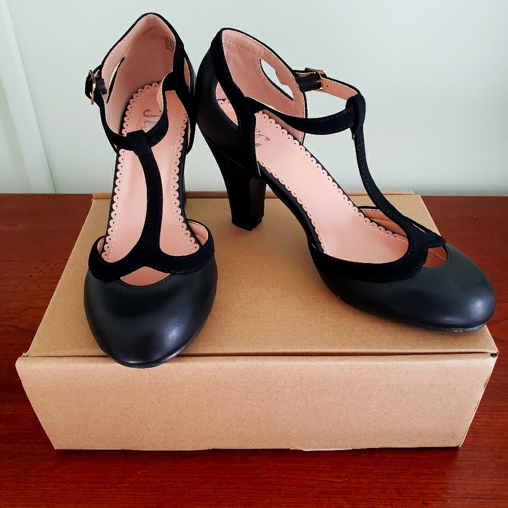 Vintage style heels